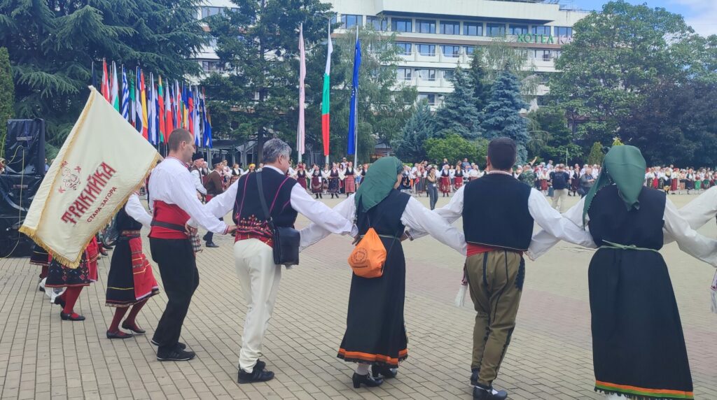 Kazanlak - Bulgarie Fête de la rose PTouch - retreat et Voyage personnalisés