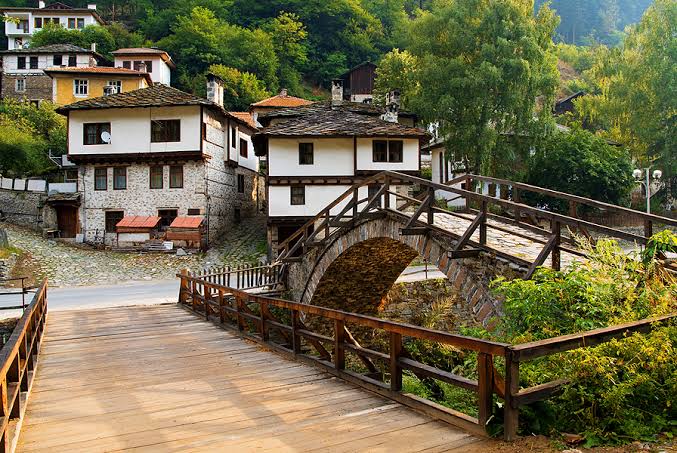 Villages bulgare PTouch Retreats Villages bulgare PTouch Retreats